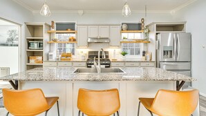 บ้านพัก (4 Bedrooms) | ภายใน