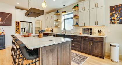 1 Block to Lake City Marina: Condo w/ Rooftop Deck