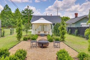 Cottage (2 Bedrooms) | Interior