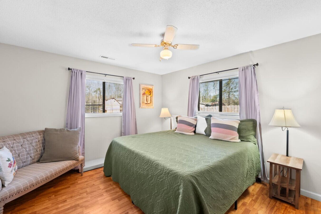 2 bedrooms, desk, free WiFi, bed sheets