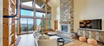 Ski-in/out Schweitzer Mountain Home in Sandpoint!
