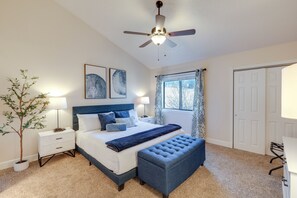 Apartment (2 Bedrooms) | Interior - Cozy Flagstaff Condo in Country Club Community! (Flagstaff)