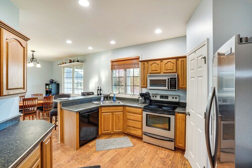 Hot Tub, Dock & Views: Waterfront Home in Cadiz!