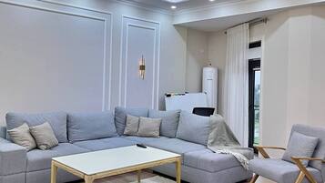 LÀgenhet - 3 sovrum - tillgÀnglighetsanpassat - balkong | Vardagsrum