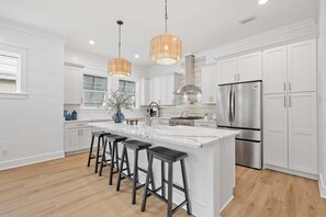 Fridge, microwave, oven, stovetop - NEW in Seagrove Beach 30A! Big Private Pool, LSV/Golf Cart, & 4 Bikes! (Santa Rosa Beach)