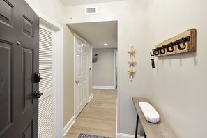 Appart'hôtel, 5 chambres | Intérieur
