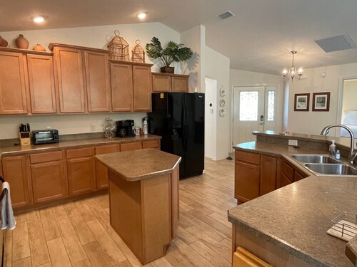 Charming 3-Bedroom, 2-Bath Rental in The Village of Collier w/Golf Cart & BBQ