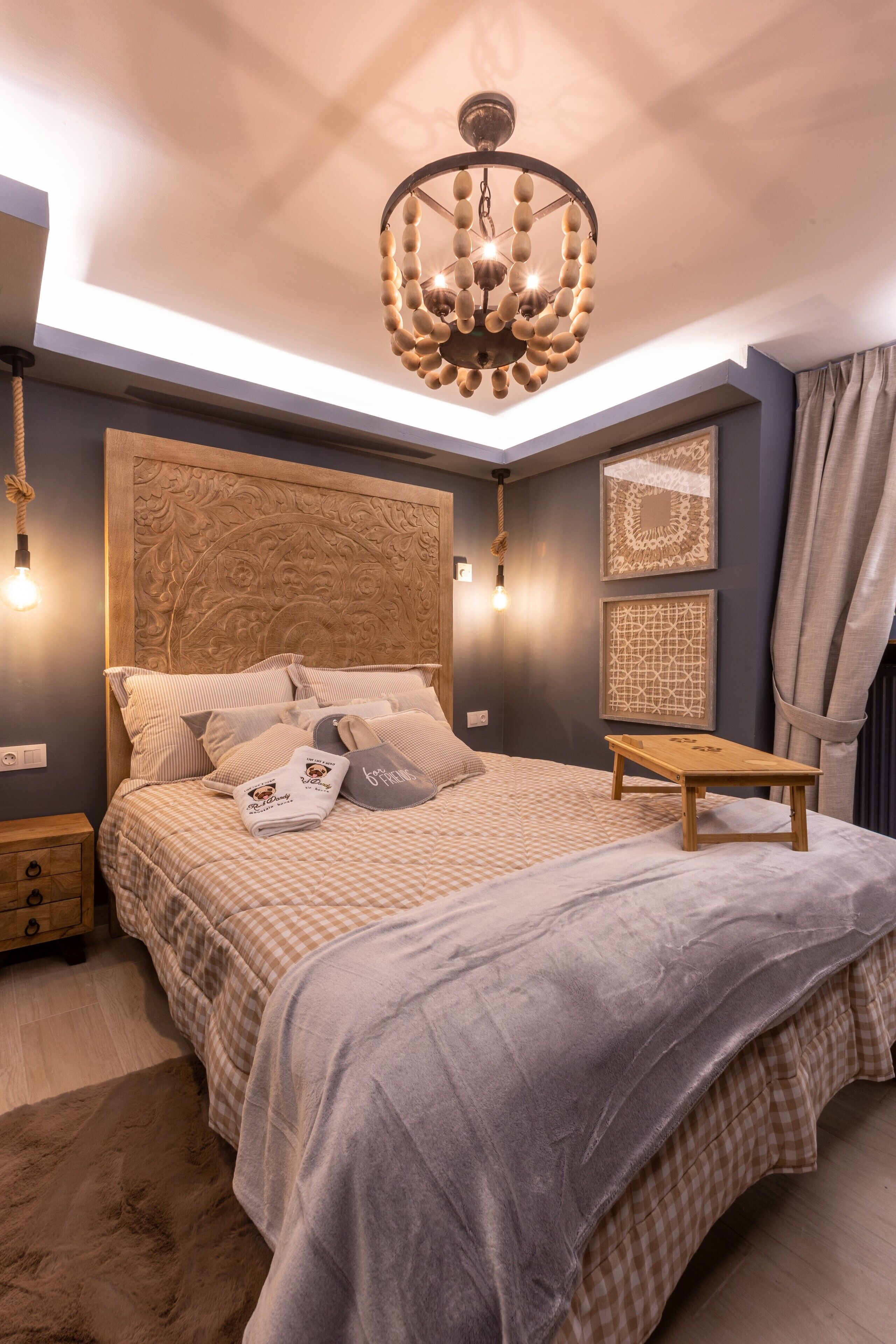 Deluxe Villa | 3 bedrooms, desk, laptop workspace, blackout curtains