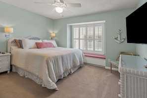 3 bedrooms, WiFi, bed sheets - Sea Cloisters II Ocean Front Beach Retreat (North Myrtle Beach)
