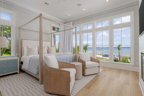 5 habitaciones, tabla de planchar con plancha y wifi gratis 