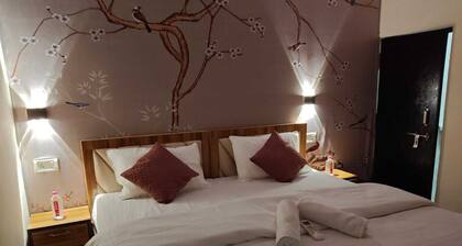 Milestone Homestay Agra
