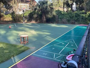 Sportplatz