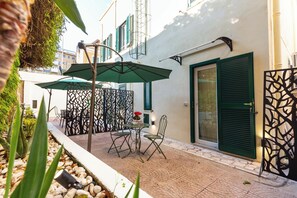Deluxe Room, Patio, Garden View | Terrace/patio - Affresco LR Collection (Rome)