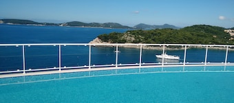 Villa Paradiso