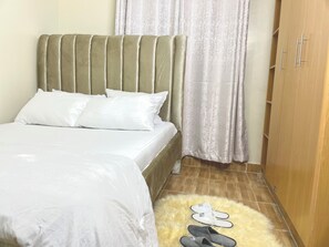 1 室のベッドルーム、アイロン / アイロン台、WiFi