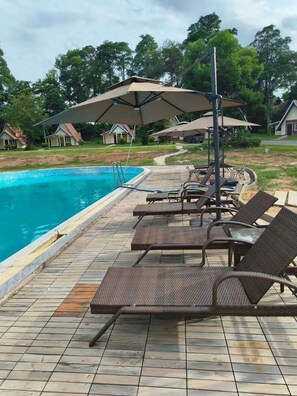 Piscine extérieure