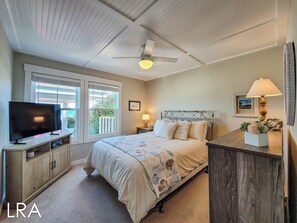 4 chambres, fer et planche à repasser, accès Internet, draps fournis