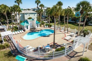 Et oppvarmet basseng