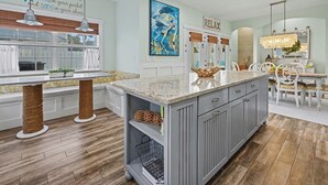 Dining - Stairway to Hammock Heaven * Private Pool * Seasonal 2 Beach Sets (Destin)