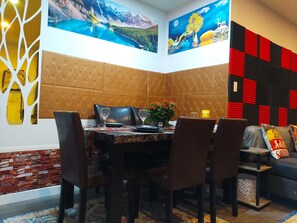 Dineren