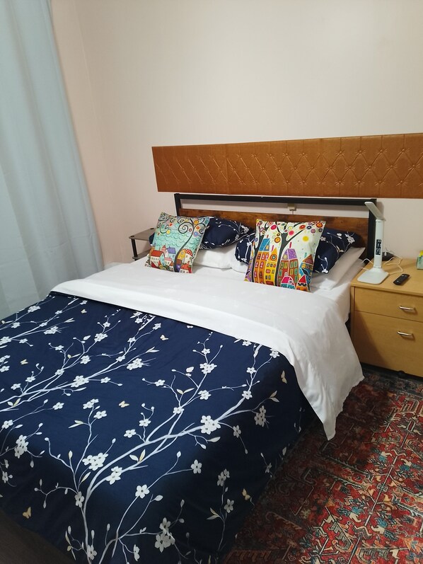 4 habitaciones, caja de seguridad en la habitación, escritorio y wifi 