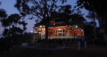 I-ROOMZ Donimoole Homestay
