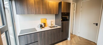 Premium 1BDR Apartment KS