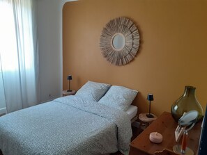 3 bedrooms, WiFi, bed sheets