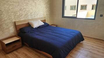1 chambre, accĂšs Internet, draps fournis