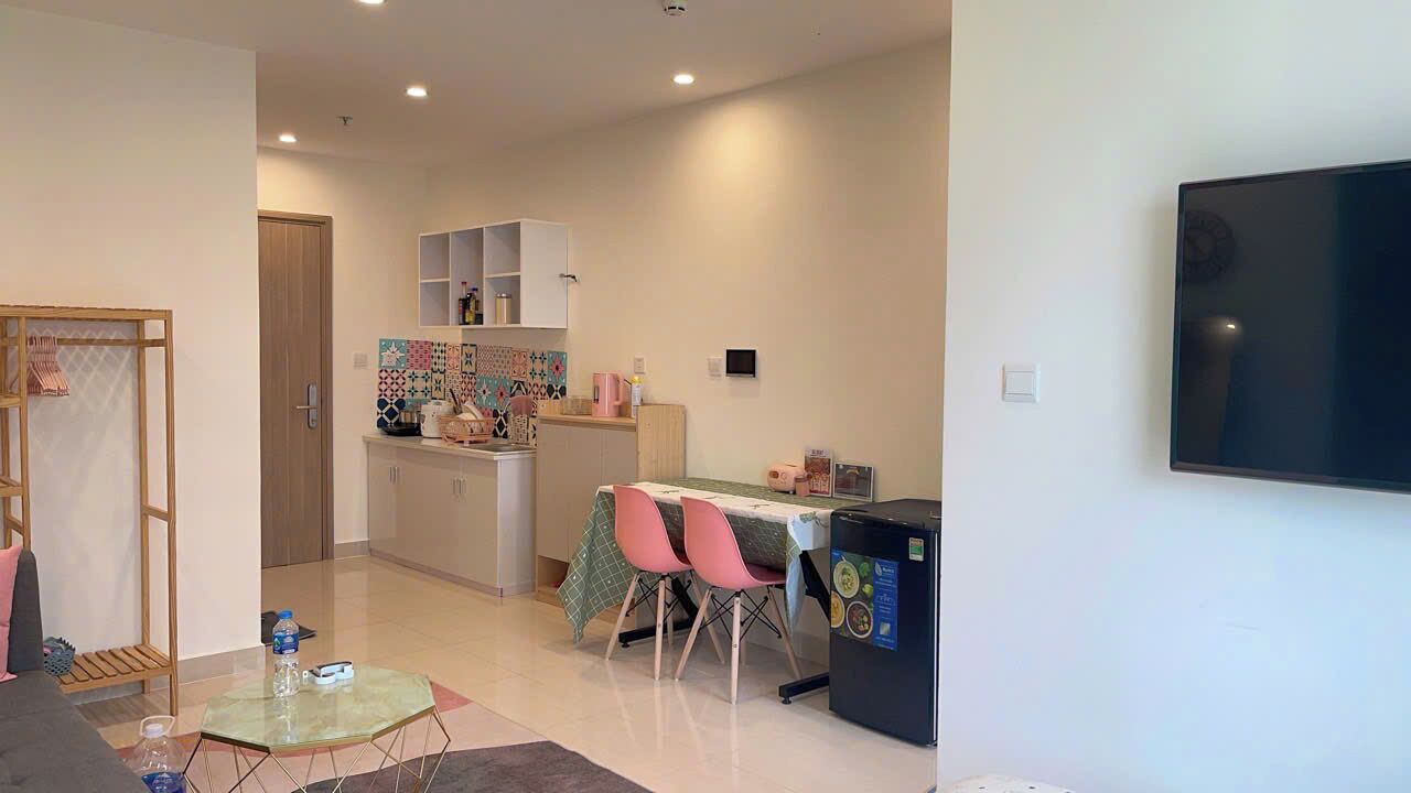 1 bedroom, blackout curtains, iron/ironing board, free WiFi