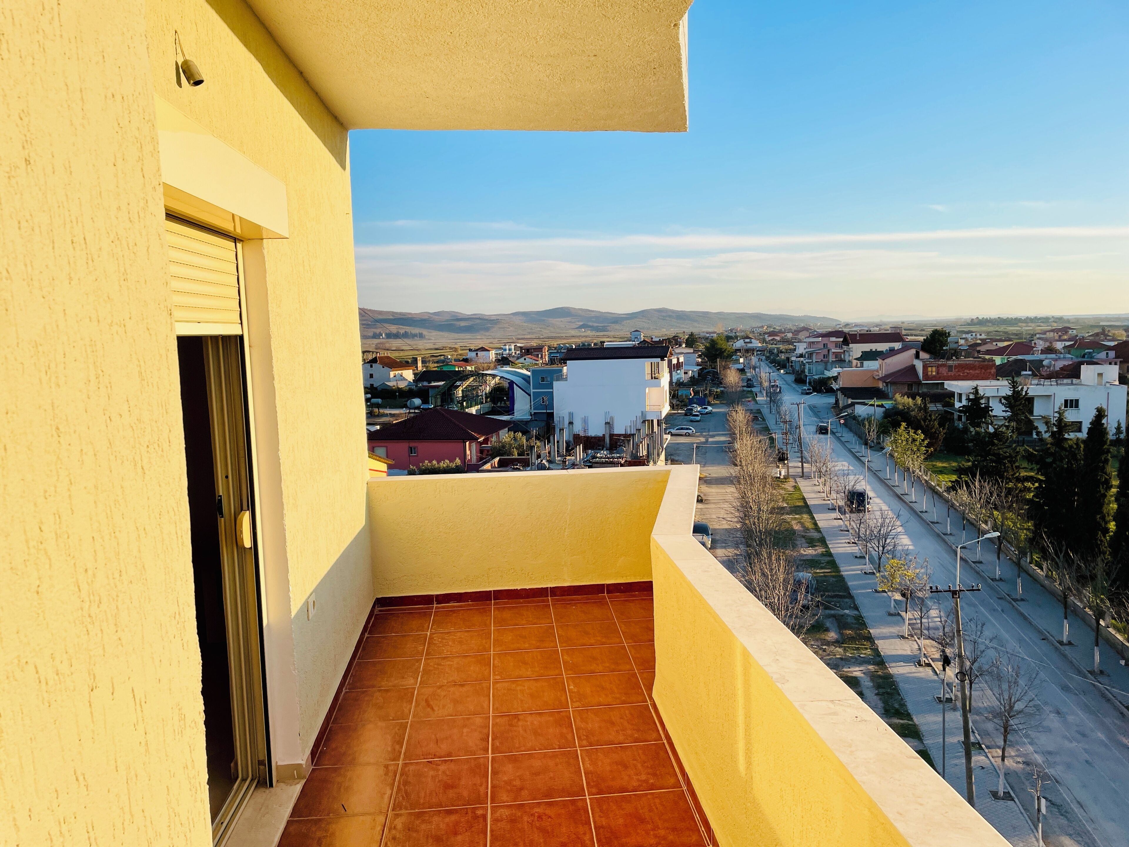 Departamento, 2 habitaciones, balcón, vista a la ciudad | Balcón