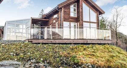 Holiday home Lauvbakken Moi