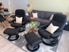 Family Condo, 2 Bedrooms, Garden View | Living area | 40-inch flat-screen TV with cable channels, video-game console, Netflix