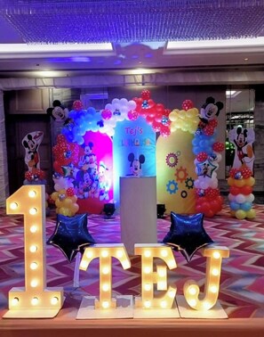 4 makuuhuonetta, ilmainen Wi-Fi