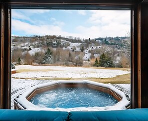 Outdoor spa tub - THE OLD BARN: Luxury house with whirlpool & fireplace. Base Giant Mountains/Berlin. (Plóczki Górne)