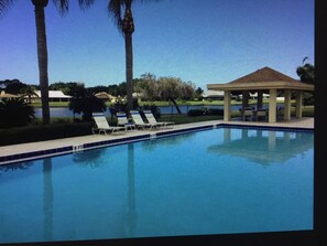 Una piscina climatizada