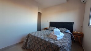 1 chambre, accès Internet, draps fournis