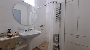 Hair dryer, towels