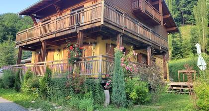 Chalet La Foux d'Allos 
Chalet Jeannot 
Altitude 1715 m