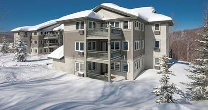 Beautiful Deluxe 2 Bedroom Condo in Smugglers Notch Resort
