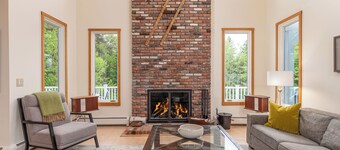 Relax & Recover Mountain Retreat - Hot Tub + Sauna + Home Gym