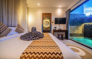 Luxury Villa, Garden View | 3 bedrooms, free WiFi