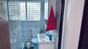 Uklassifisert bilde, 5 av 8, knapp
