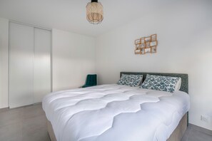 Bügeleisen/Bügelbrett, kostenloses WLAN