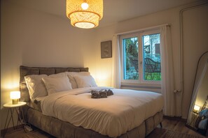 3 quartos, ferros/tábuas de passar roupa, Wi-Fi, roupa de cama