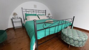 Phòng 4 | Truy cập Internet không dây miễn phí 