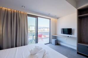 1 bedroom, iron/ironing board, travel crib, free WiFi