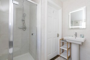 Dusche, Haartrockner