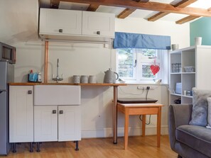 Interior - 2 bedroom accommodation in Welton (Welton)