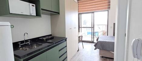 1 Schlafzimmer, Schreibtisch, WLAN, Bettwäsche